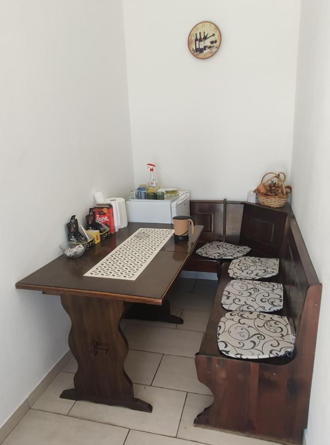 Apartmani Nova Topola Buitenkant foto